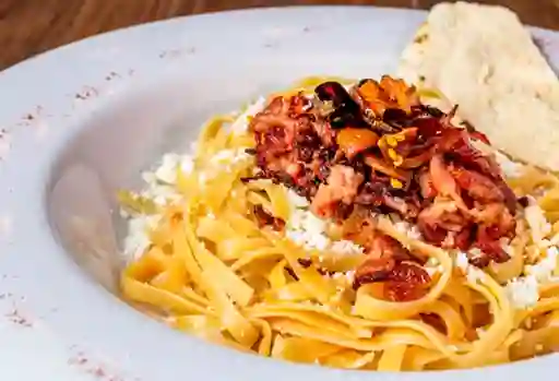 Fetuccini Ajillo Champiñon