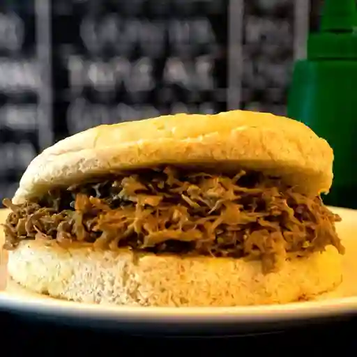 Sándwich Mechada Sola