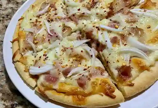 Pizza Violeta Parra