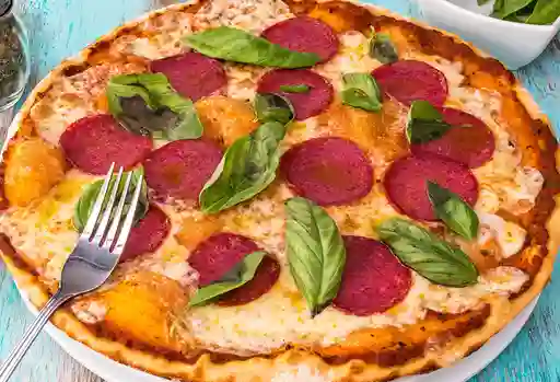 Pizza Salami Diavolo