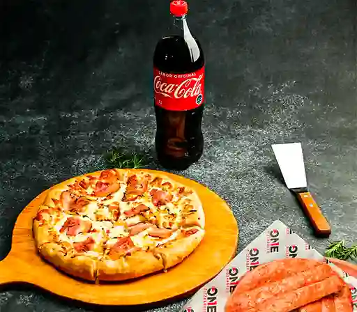 Promo Pizza Familiar, Palitos Ajo y Bebida