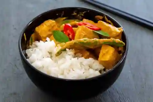 Curry Amarillo Vegetariano.