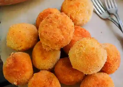 Crispy Rellenos de Salmón