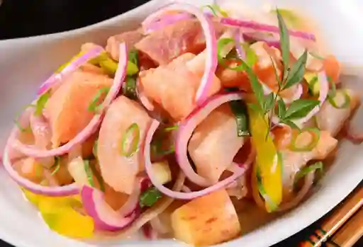 Ceviche de Salmón a la Peruana