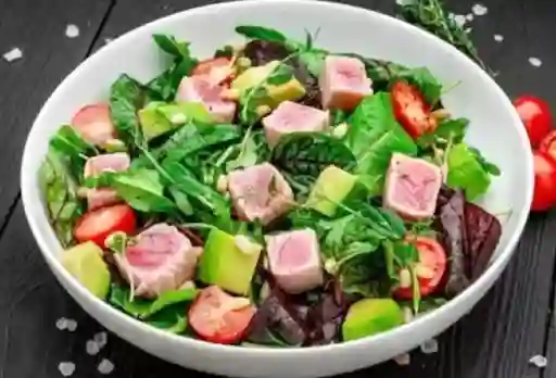 Ensalada de Atún en Sésamo