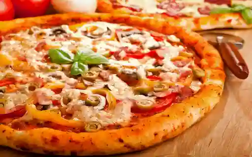Promoción 1 Pizza Familiar 38 Cm E+a+b