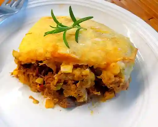 Pastel de Carne Mechada