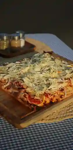 Pizza Fugazza Mozzarella