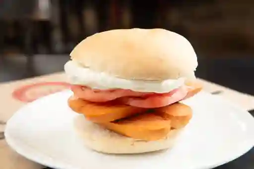 Sándwich Gorda Tomate Mayo