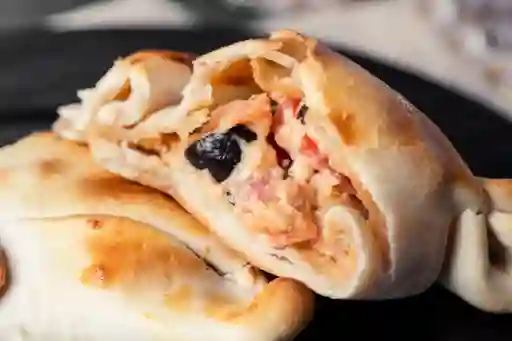 Empanada Argentina Napolitana