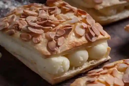 Hojaldre de Crema Pastelera