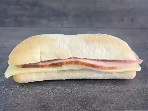 Sándwich Prosciutto Formaggio
