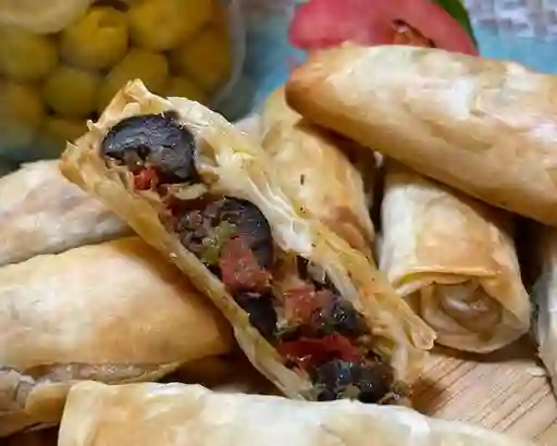 10 Empanadas de Aceituna y Tomate