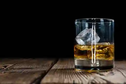 Whisky Chivas Regal 18 Años 90 ml