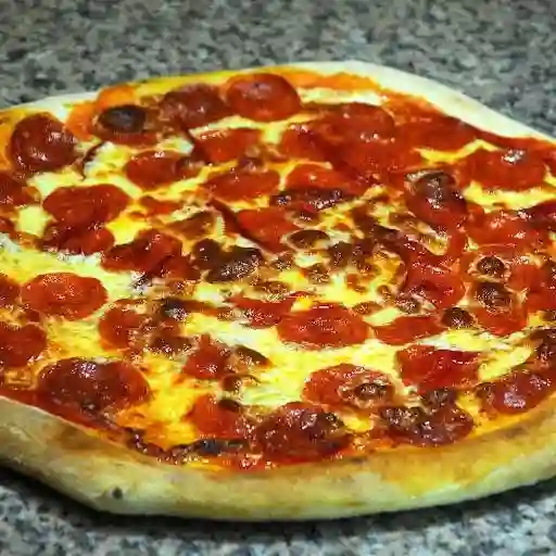 Pizza de Pepperoni Mediana