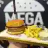 Megabacon + Papas Fritas