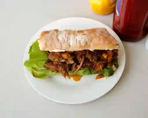 Sándwich Premium de Lomo Saltado Peruano