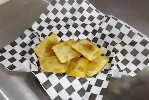 Empanadas de Queso X 12