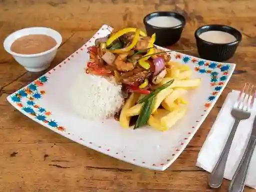 Salteado Mar y Tierra