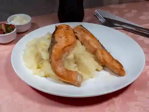 Salmón a la Mantequilla