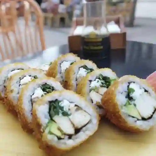 Sushi Rolls Pollo