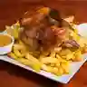 1/2 Pollo Papas Ensalada y Cremas