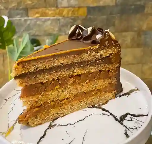 Trozo Torta Keto Manjar Chocolate