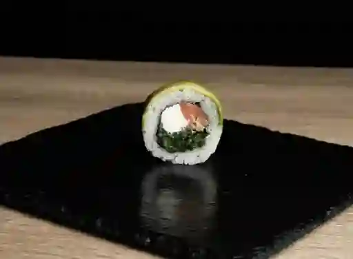 Avocado Salmón Roll