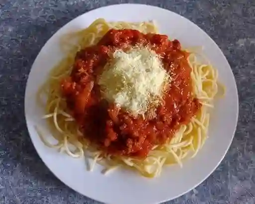 Spaghetti con Salsa Boloñesa