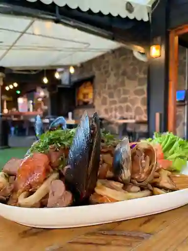 Tabla Mar y Tierra Queens