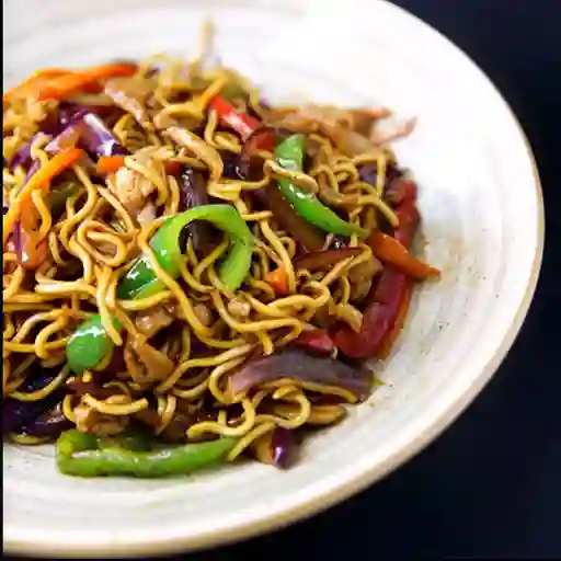 Yakisoba de Pollo