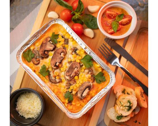 Lasaña Veggie Grande + Pancitos de Ajo