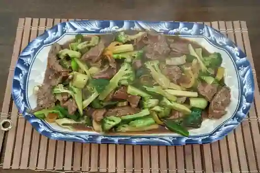 Carne Brócoli Clw