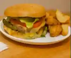 Hamburguesa Italiana Doble + Bebida Lata