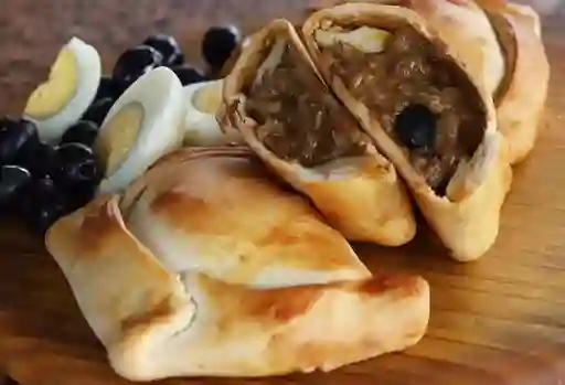 Empanada de Pino y Ají