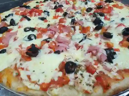 Promo 2 Pizzas Familiares Napolitanas