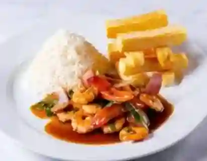 Saltado de Camarones