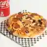 Pizza Personal y Bebida Lata 350 ml