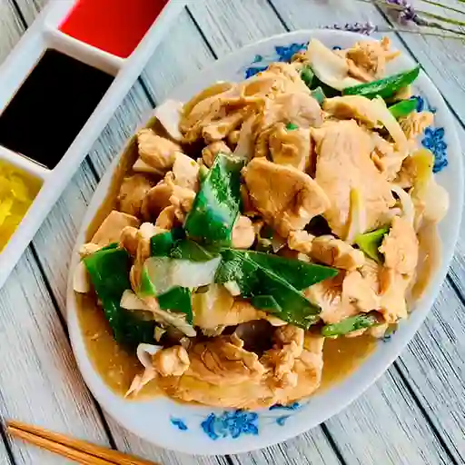 Pollo con Champiñón