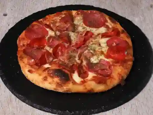 Pizza Todas Las Carnes
