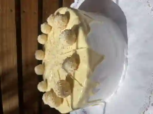Trozo de Torta Piña Colada Exclusiva