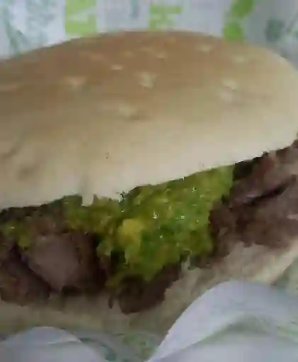 Sandwich de Lomo de Cerdo con Palta