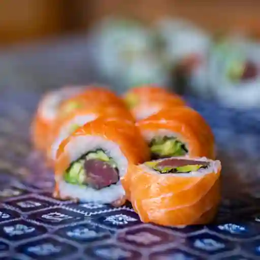 Tuna Avocado Roll