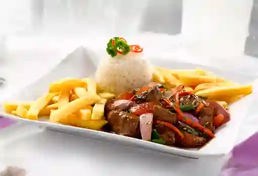 Lomo Saltado Mixto