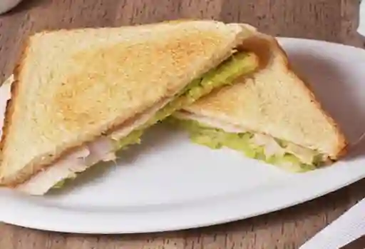 Sándwich de Jamón y Palta