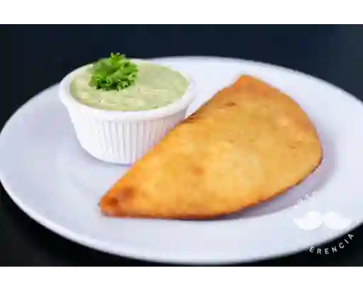 Empanada de Queso Cebolla Orégano