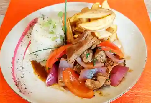 Lomo Saltado Cuzqueño