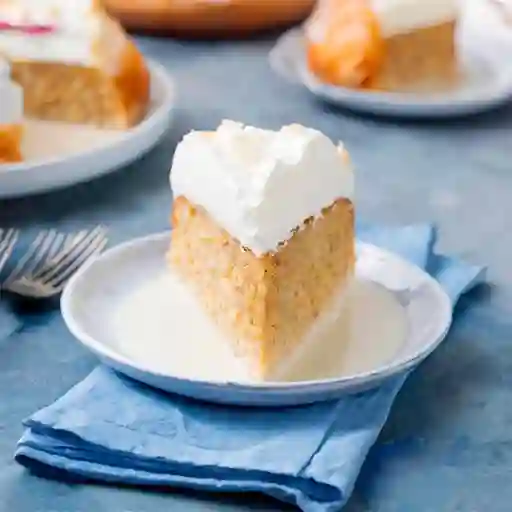 Torta Tres Leches