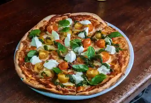 Pizza Caprese