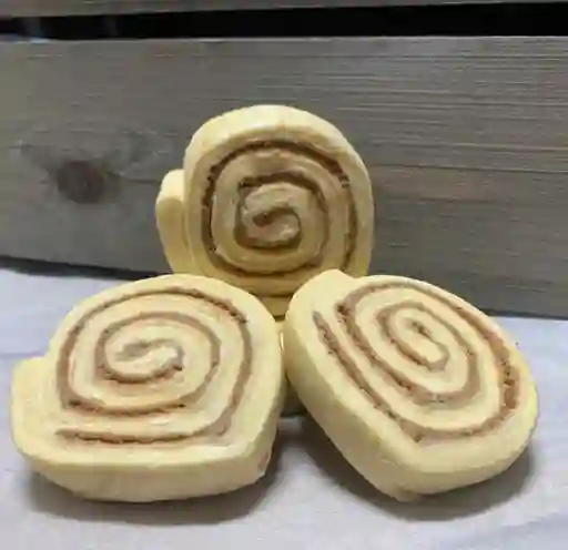 Cinnamon Roll Congelado X 6un